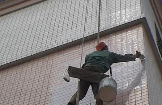 哈尔滨市卫生间漏水维修公司分享下哈尔滨市外墙防水的必要性。